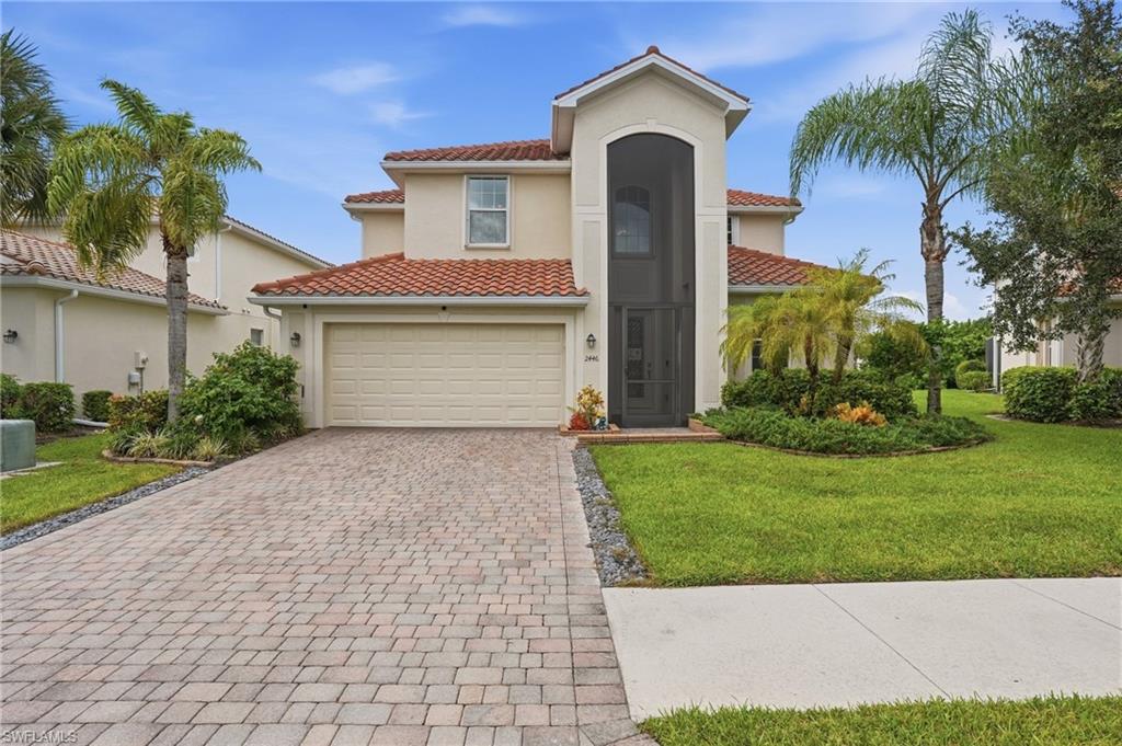 2446 Heydon Cir, Naples, FL 34120