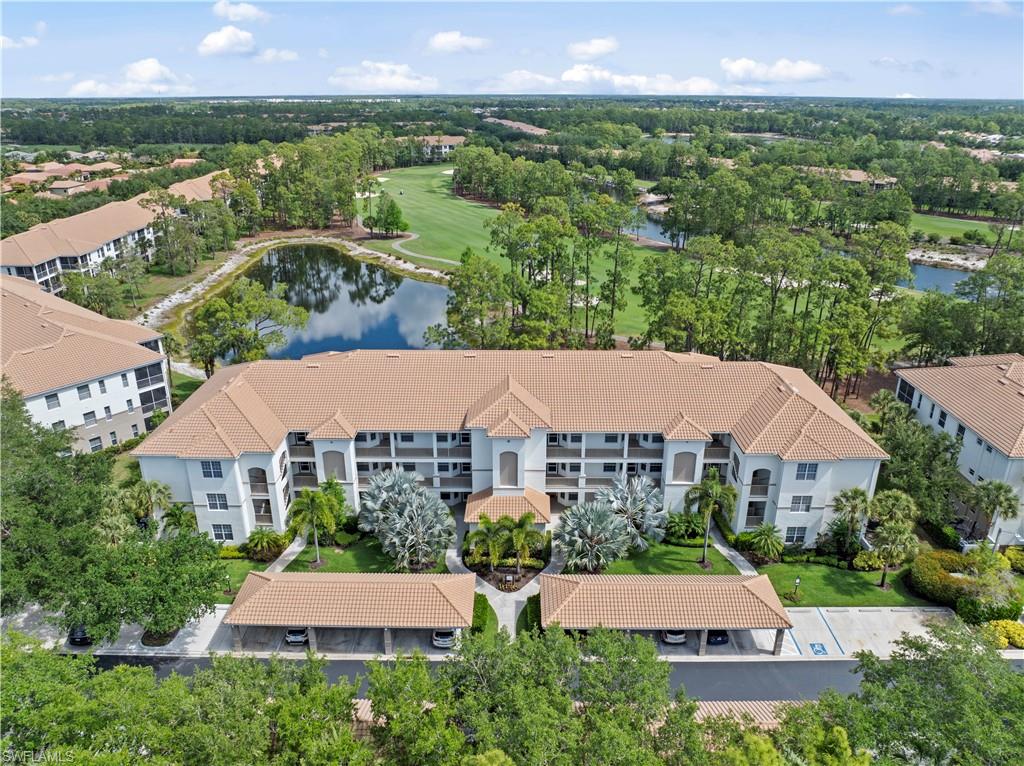8239 Parkstone Pl, Naples, FL 34120