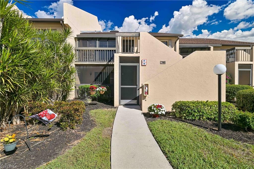 15488 Admiralty Cir, North Fort Myers, FL 33917