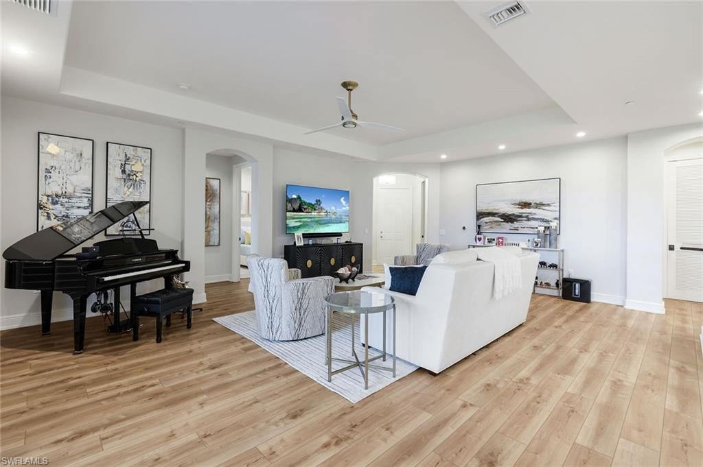588 Avellino Isles Cir #20101, Naples, FL 34119 photo