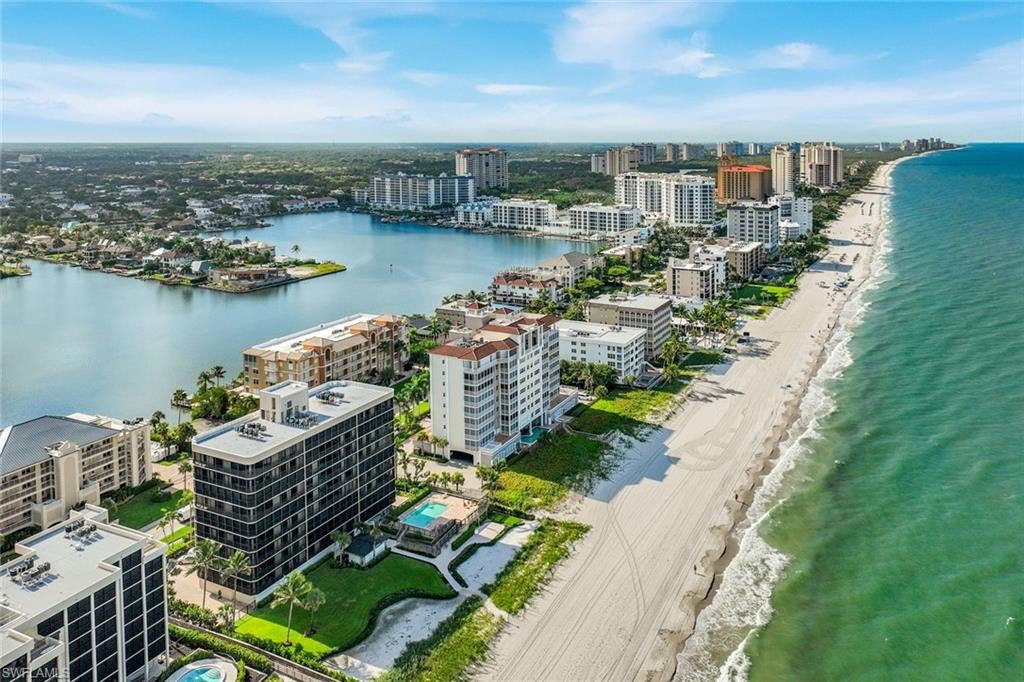 9653 Gulf Shore Dr #303, Naples, FL 34108 photo