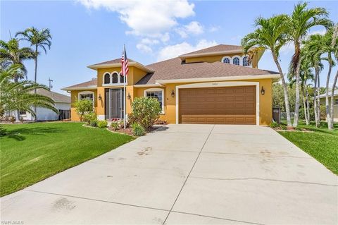 Single Family Residence in CAPE CORAL FL 5422 SW 22nd AVE.jpg