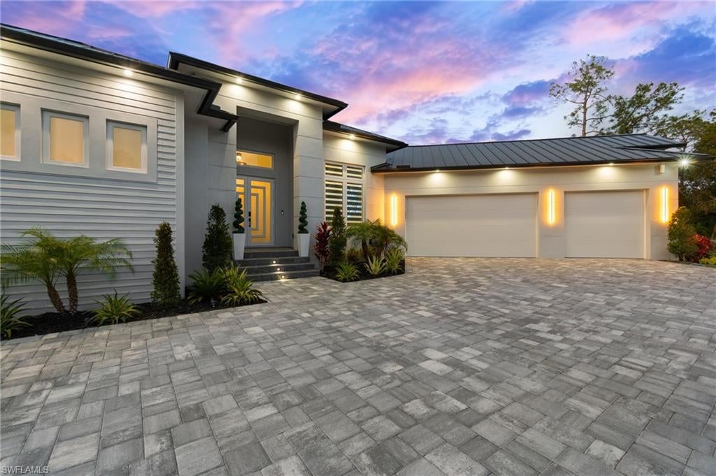 431 16 Ave, Naples, FL 34120 photo
