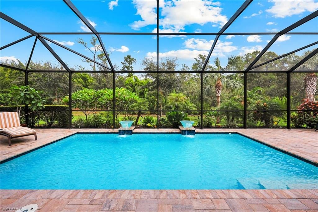 9527 Curlew Dr, Naples, FL 34120 photo