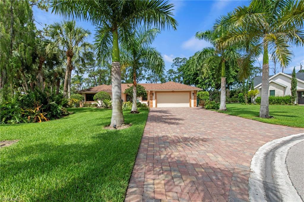1813 Princess Ct, Naples, FL 34110 photo
