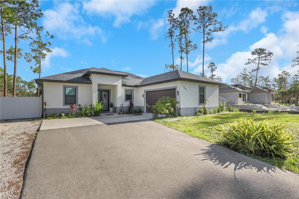 3743 16 Ave, Naples, FL 34117