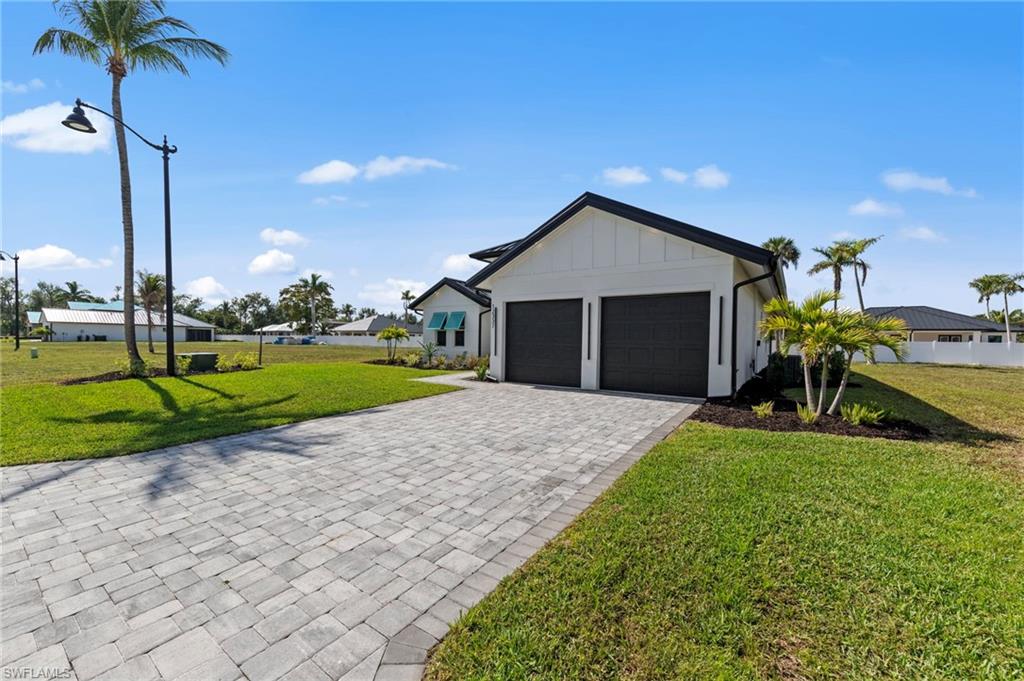 12337 Sweet Kiwi Ln, Fort Myers, FL 33908 photo