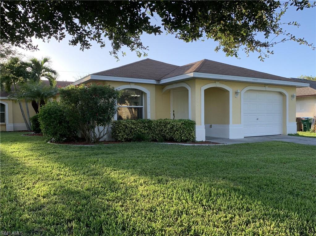 1242 24 Ave, Cape Coral, FL 33990