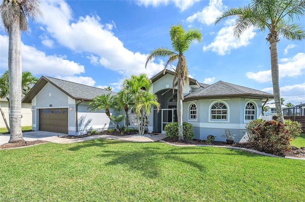4005 17 Pl, Cape Coral, FL 33914