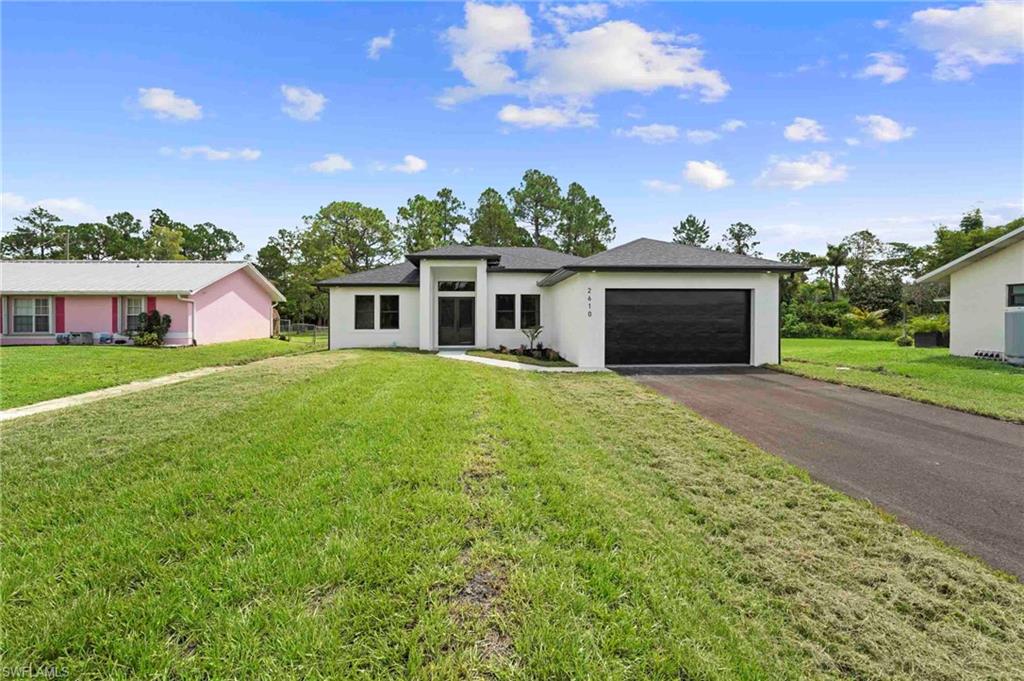 2610 4 St, Naples, FL 34120 photo