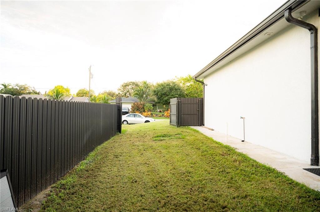 3000 47 St, Naples, FL 34116 photo