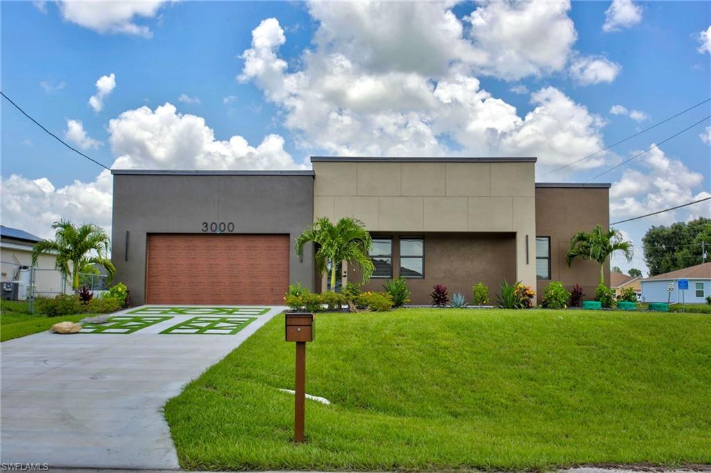 3000 40 St, Lehigh Acres, FL 33976