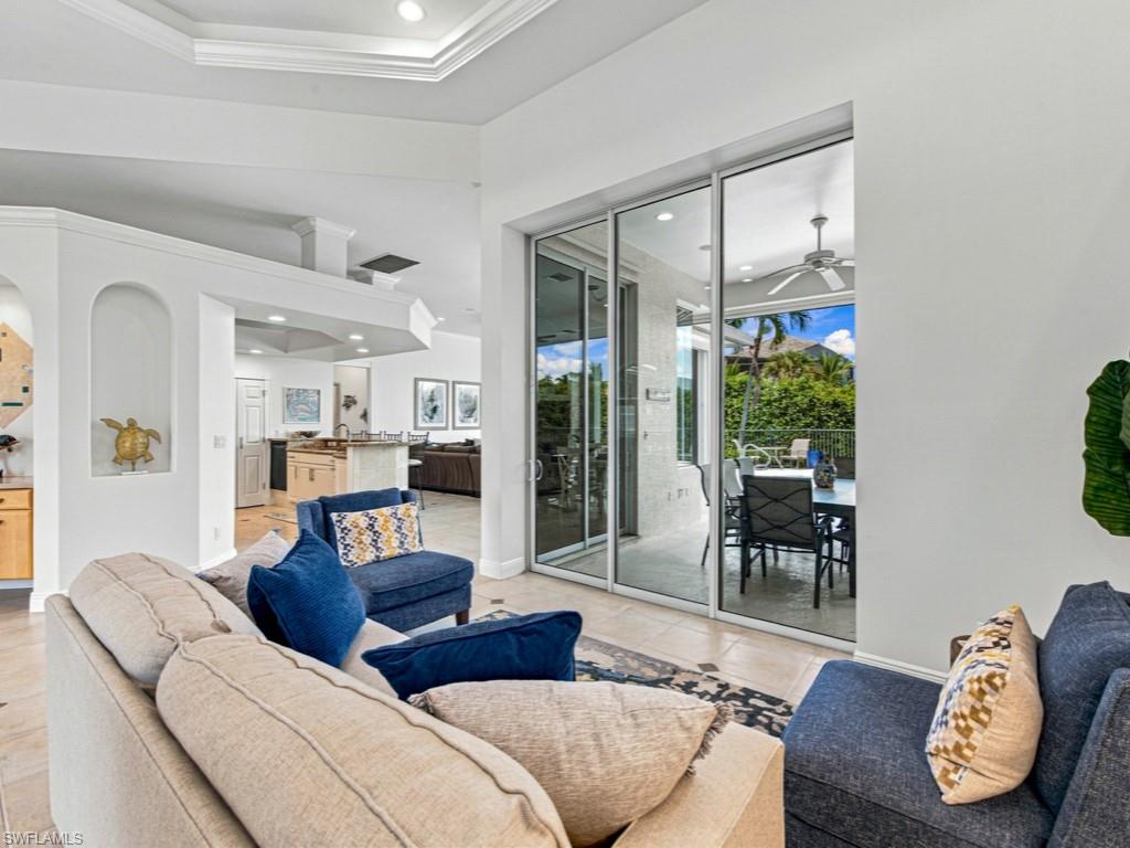 980 Fieldstone Dr, Marco Island, FL 34145 photo