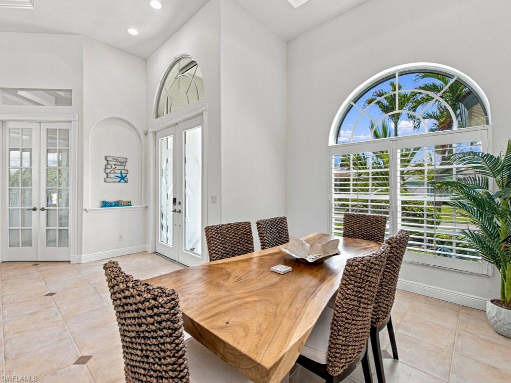 980 Fieldstone Dr, Marco Island, FL 34145 photo