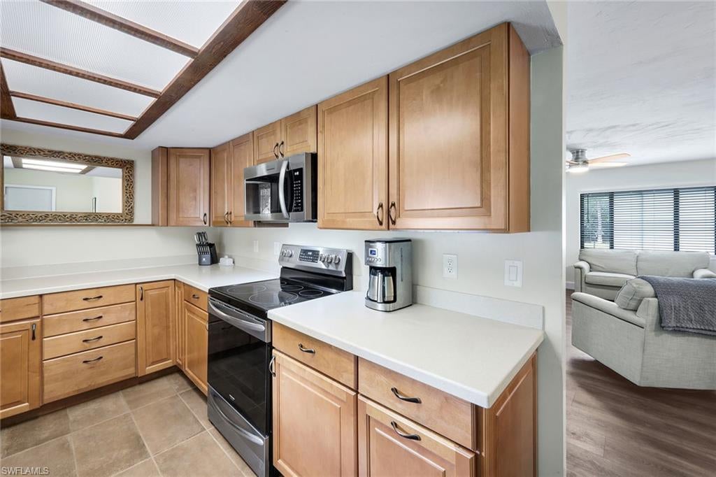 27051 Edgewood St, Bonita Springs, FL 34135 photo