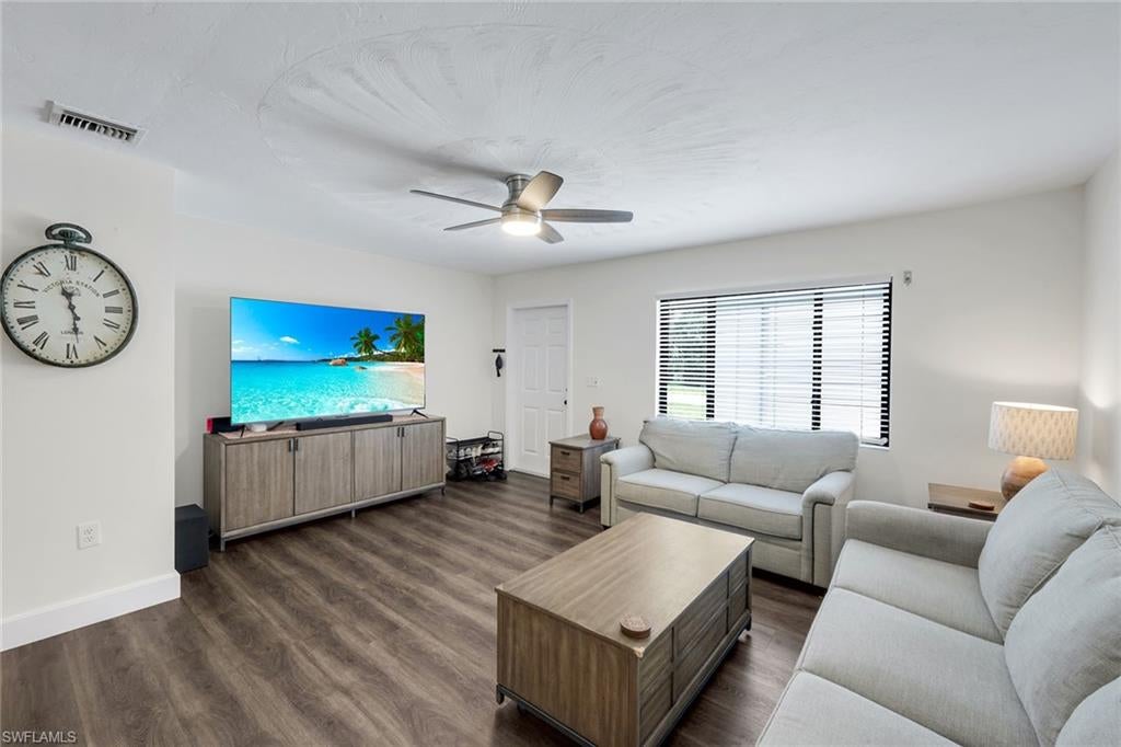 27051 Edgewood St, Bonita Springs, FL 34135 photo