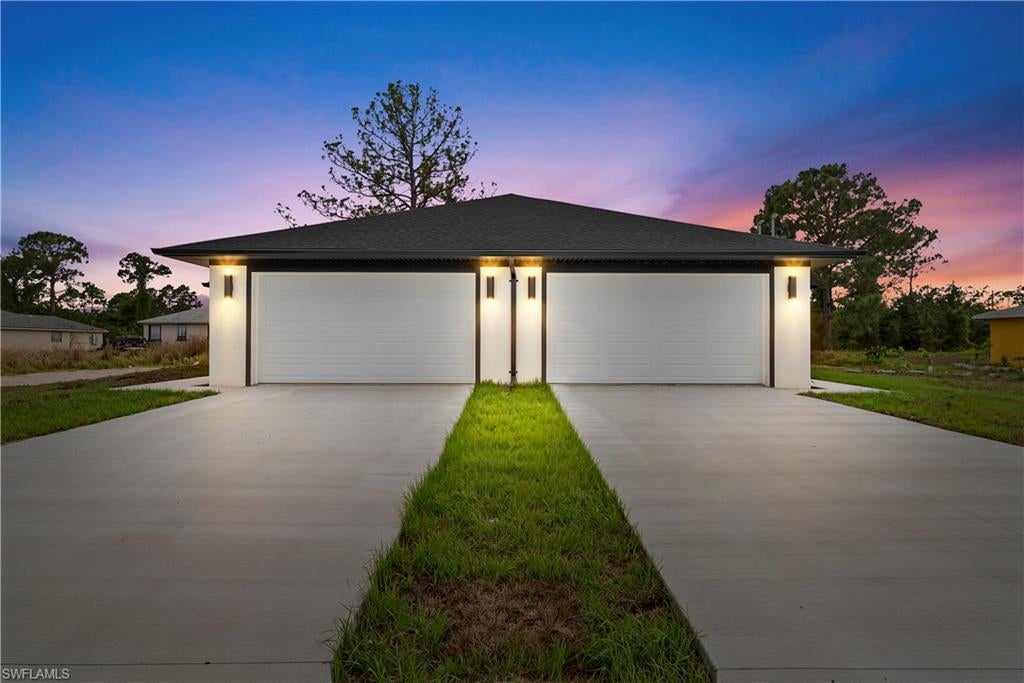 696 698 Creuset Ave, Lehigh Acres, FL 33974