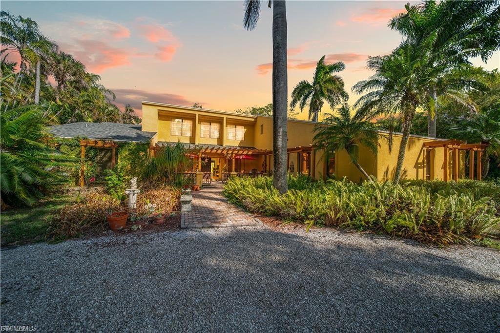184 Mariana Ave, North Fort Myers, FL 33903