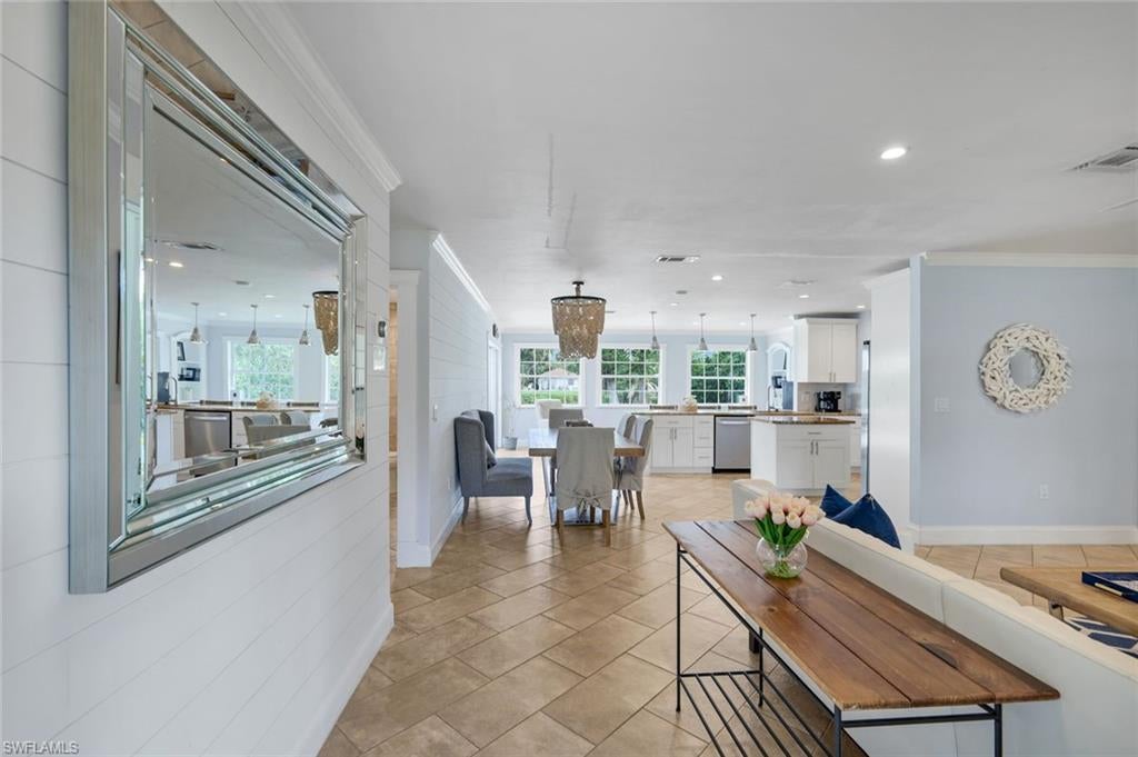 841 107 Ave, Naples, FL 34108 photo