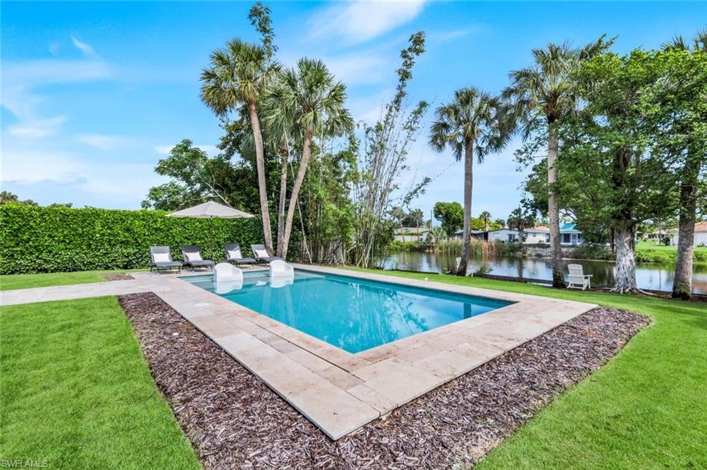 841 107 Ave, Naples, FL 34108 photo
