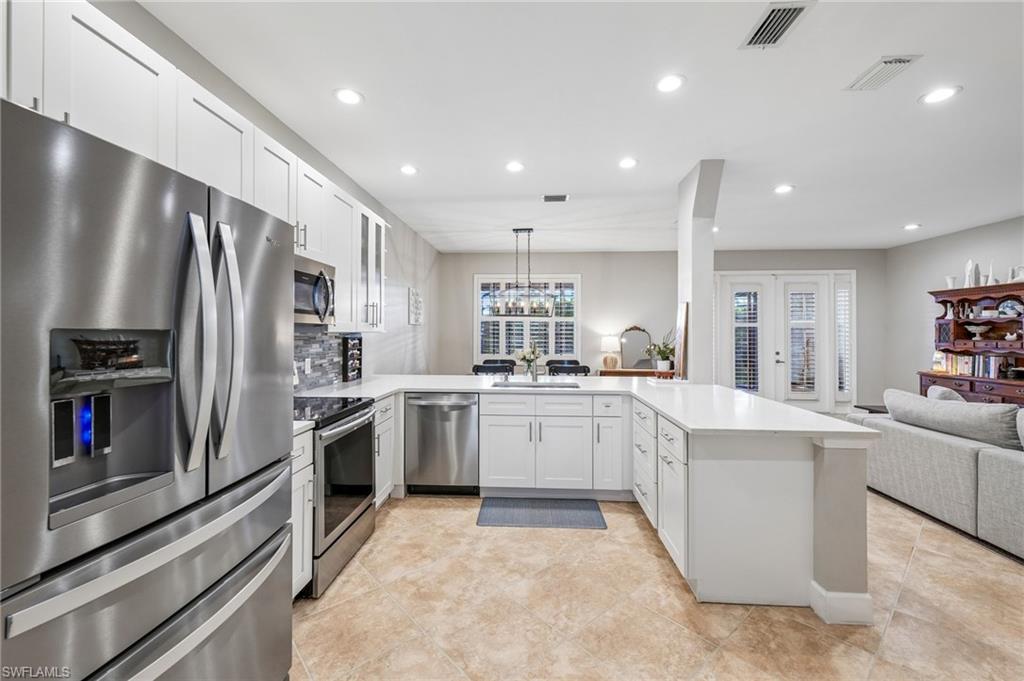 14966 Summit Place Cir, Naples, FL 34119 photo