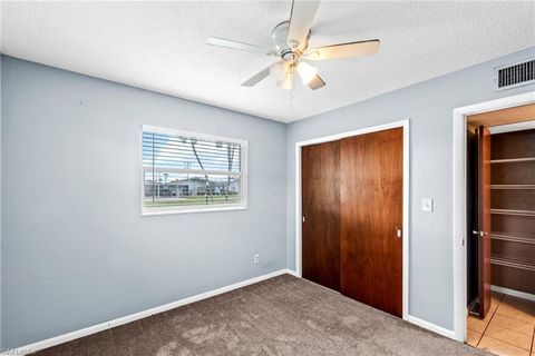 Single Family Residence in LEHIGH ACRES FL 2205 Croton CT 14.jpg