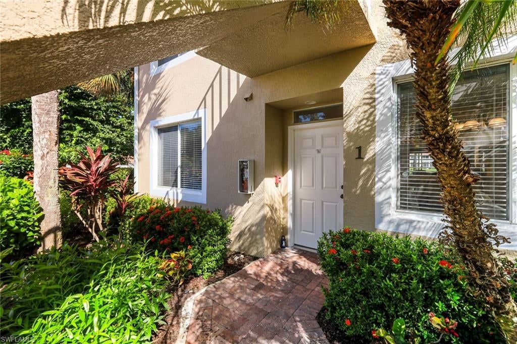 2373 Hidden Lake Ct, Naples, FL 34112