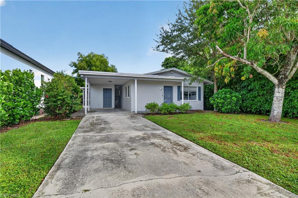 3177 Woodside Ave, Naples, FL 34112