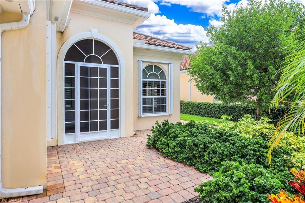 3821 Whidbey Way, Naples, FL 34119 photo