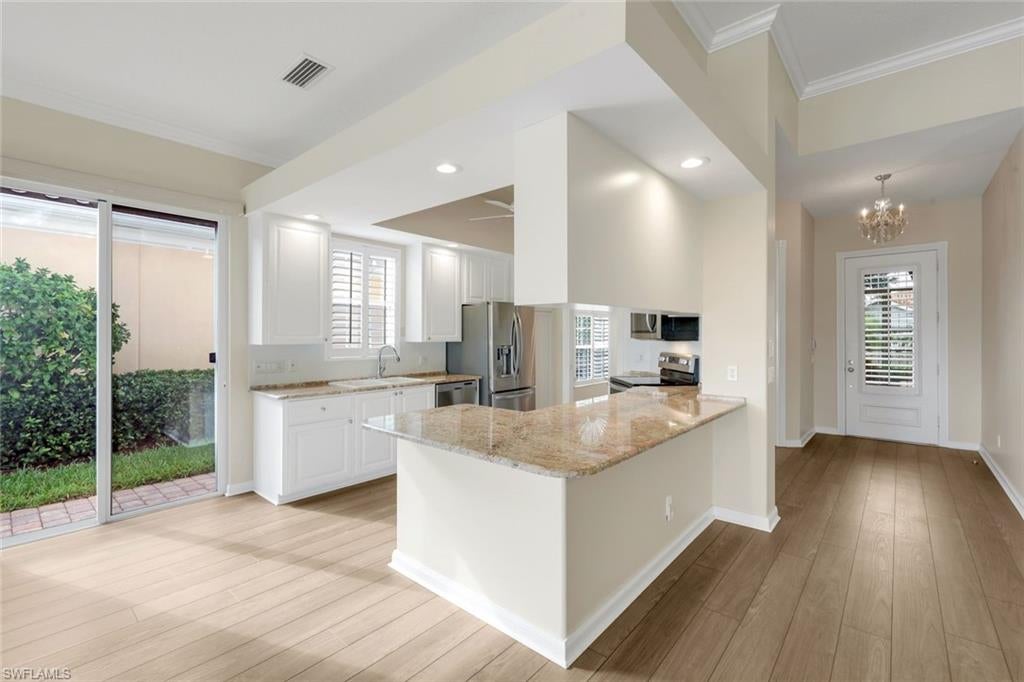 3821 Whidbey Way, Naples, FL 34119 photo