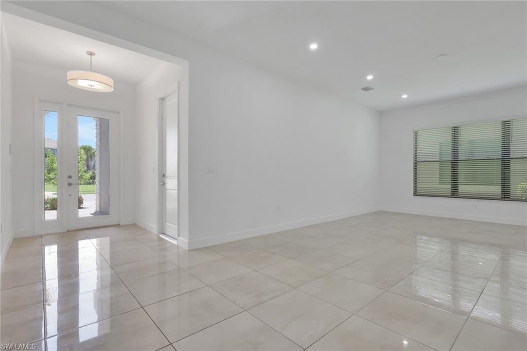 20178 Ainsley St, Estero, FL 33928 photo