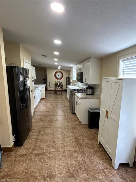 Manufactured Home in FORT MYERS FL 16960 Wildcat DR.jpg