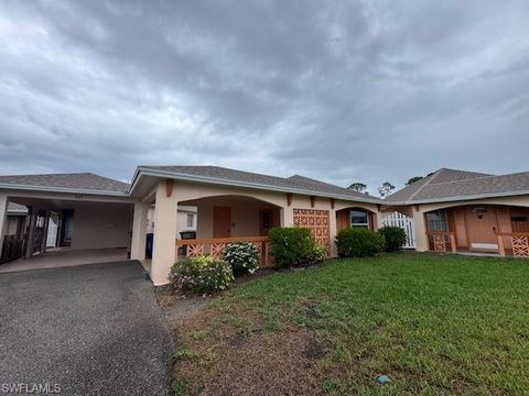 Townhouse in LEHIGH ACRES FL 323 Dania ST.jpg