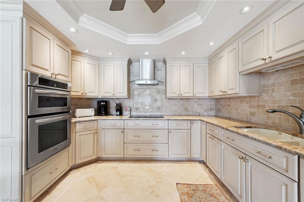 2310 Gulf Shore Blvd #112, Naples, FL 34103 photo