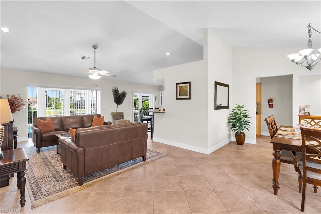 478 Persian Ct, Marco Island, FL 34145 photo