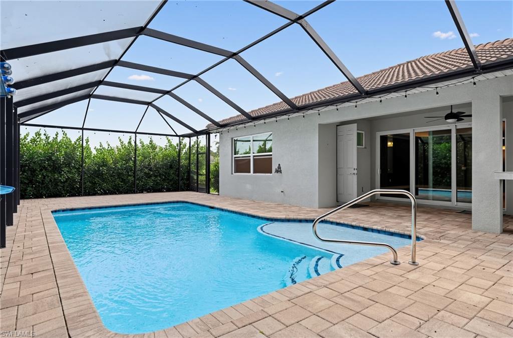 18456 Royal Hammock Blvd, Naples, FL 34114 photo