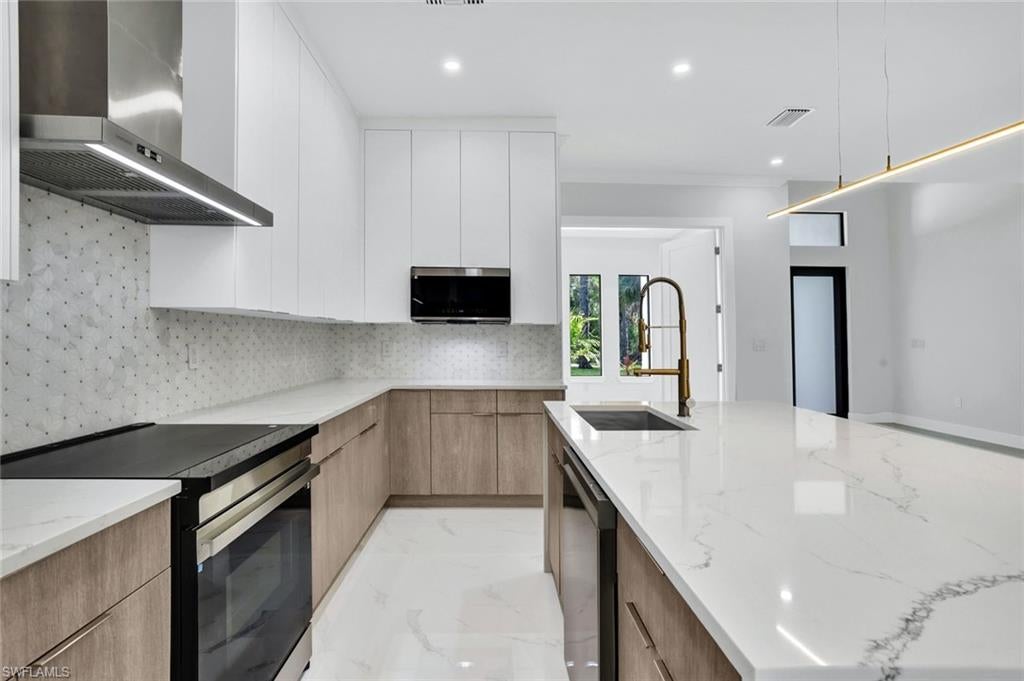 169 18 Ave, Naples, FL 34120 photo