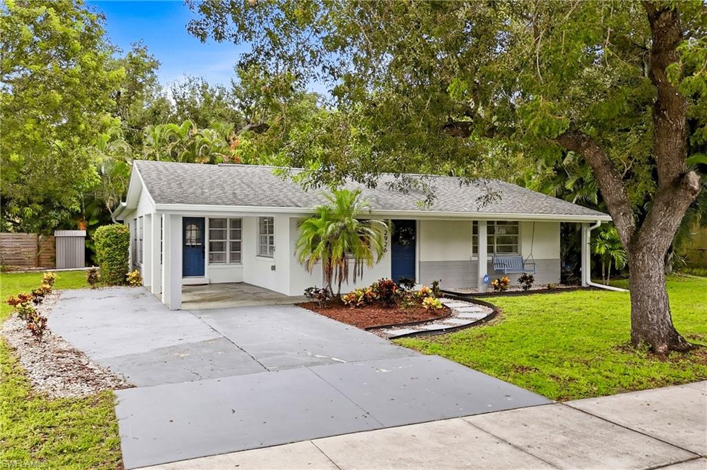2926 Holly Rd, Fort Myers, FL 33901 photo