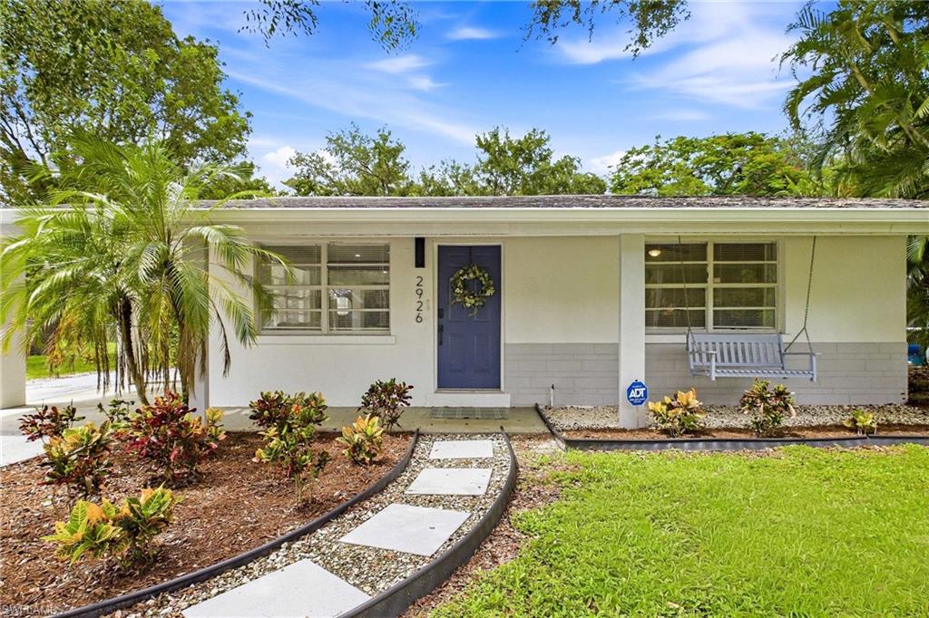 2926 Holly Rd, Fort Myers, FL 33901 photo