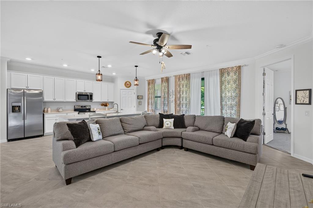 12015 Hawthorn Lake Dr #201, Fort Myers, FL 33913 photo