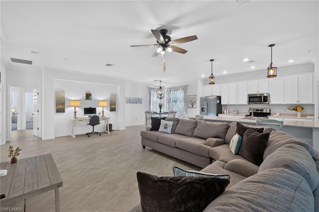 12015 Hawthorn Lake Dr #201, Fort Myers, FL 33913 photo