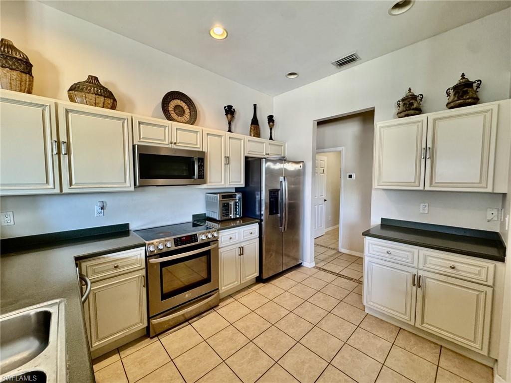 2041 24 Ave, Naples, FL 34120 photo