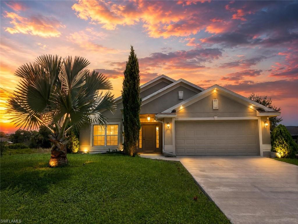 555 Sargent St, Lehigh Acres, FL 33972