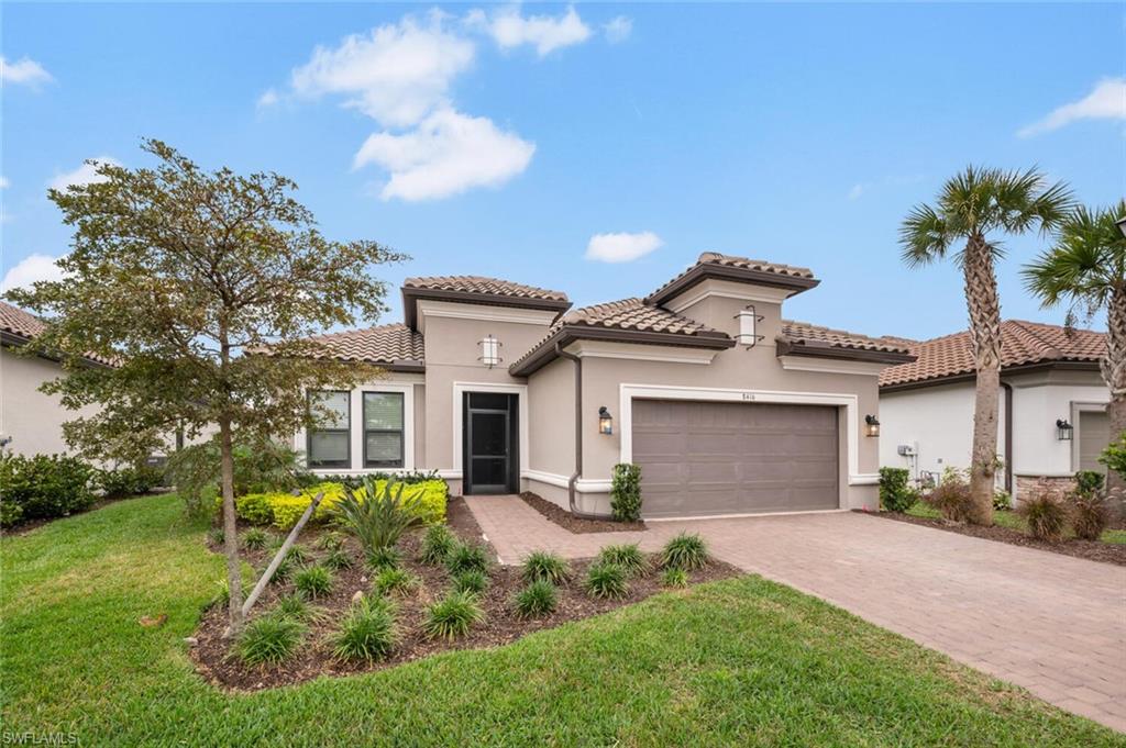 8416 Rosa Ct, Naples, FL 34114 photo
