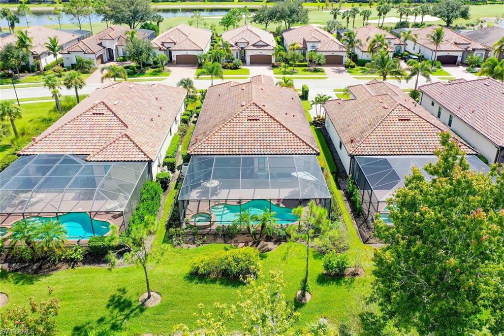 12735 Kinross Ln, Naples, FL 34120 photo