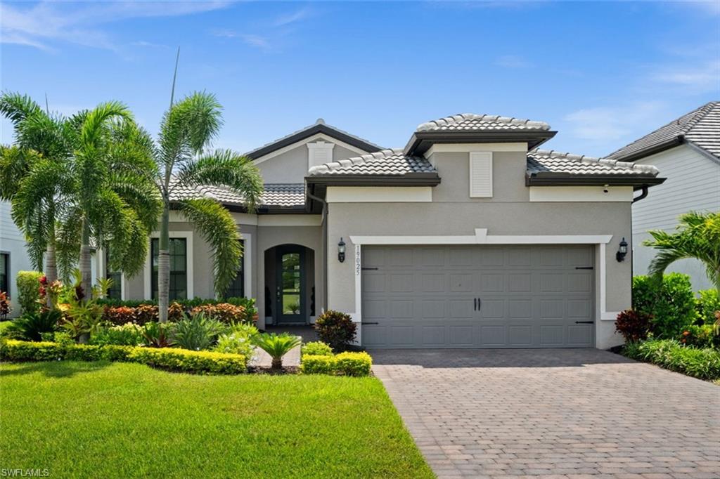 19025 Aqua Shore Dr, Fort Myers, FL 33913 photo