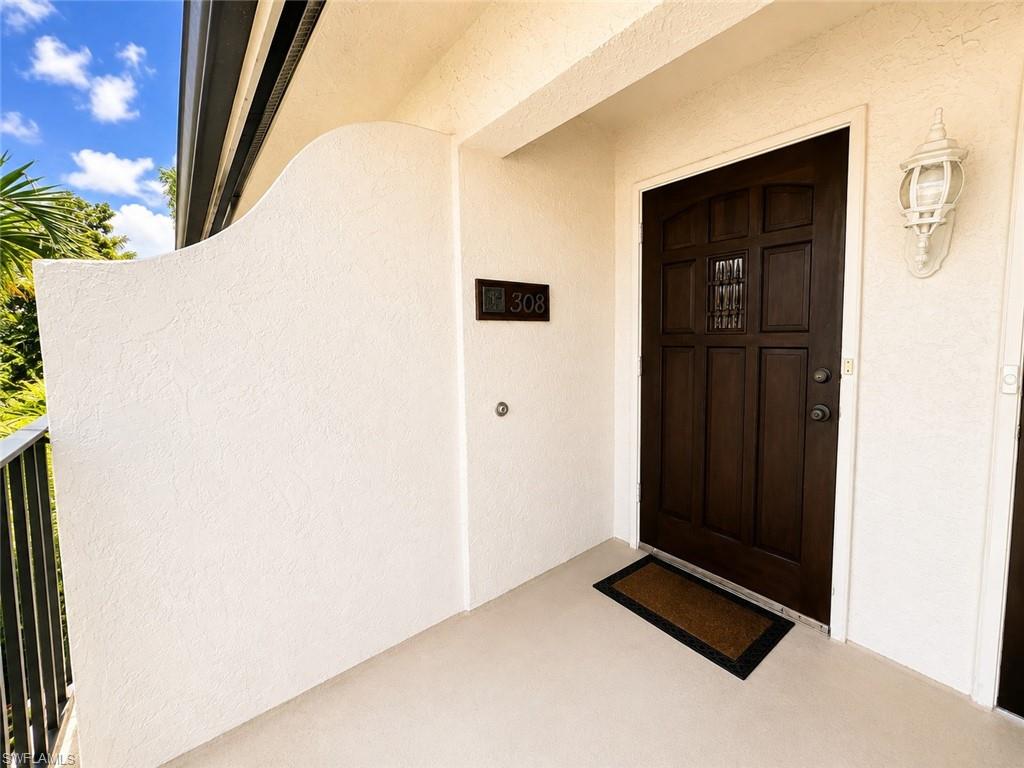 3370 10 St #1308, Naples, FL 34103 photo