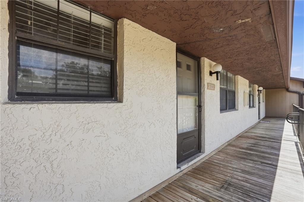 5323 Treetops Dr #T 203, Naples, FL 34113 photo