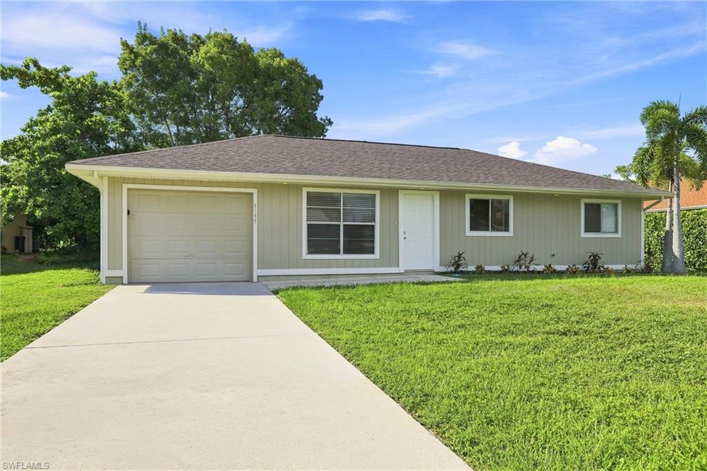 8165 Pelican Rd, Fort Myers, FL 33967