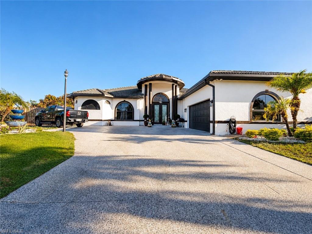 1204 4 St, Lehigh Acres, FL 33936